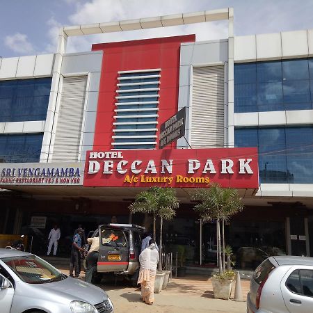 Hotel Deccan Park Hyderabad Eksteriør bilde