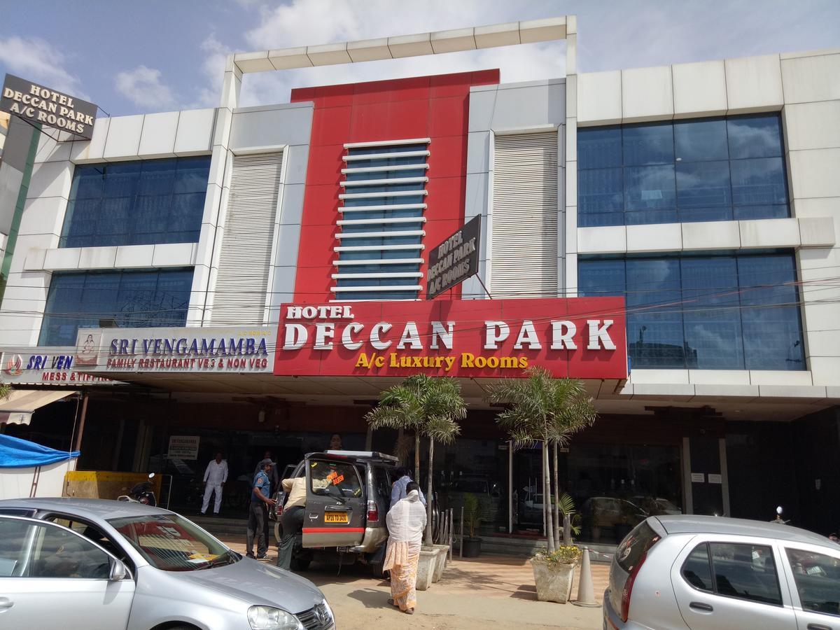 Hotel Deccan Park Hyderabad Eksteriør bilde