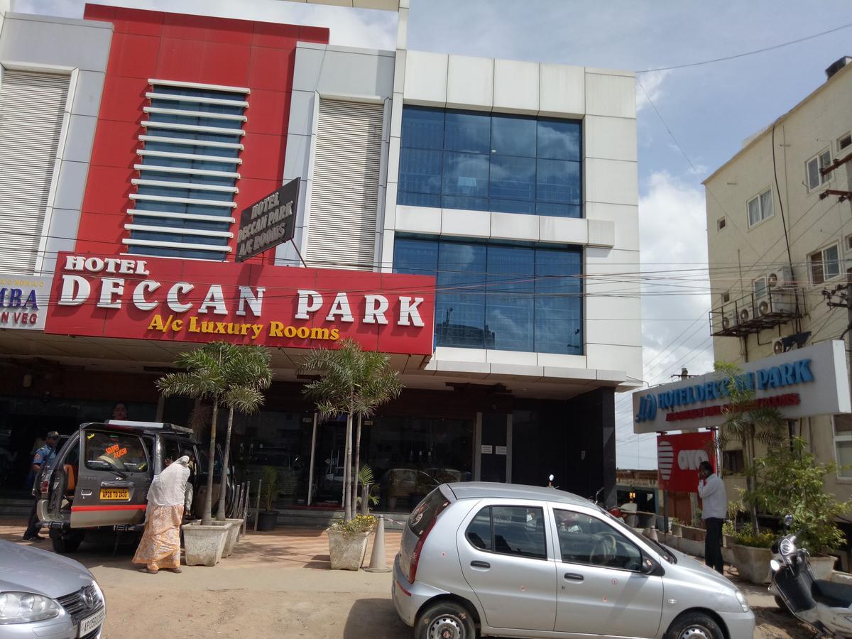Hotel Deccan Park Hyderabad Eksteriør bilde