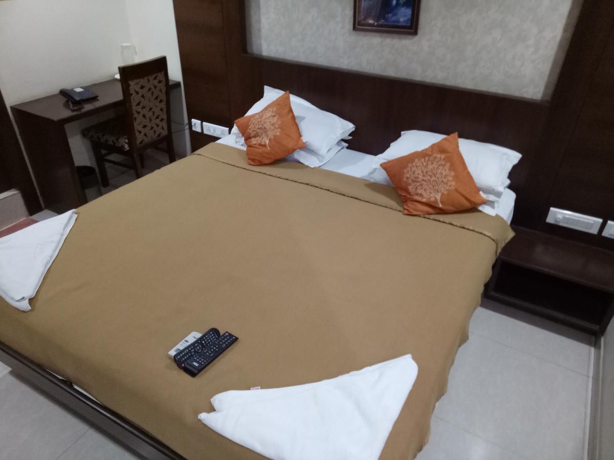 Hotel Deccan Park Hyderabad Eksteriør bilde